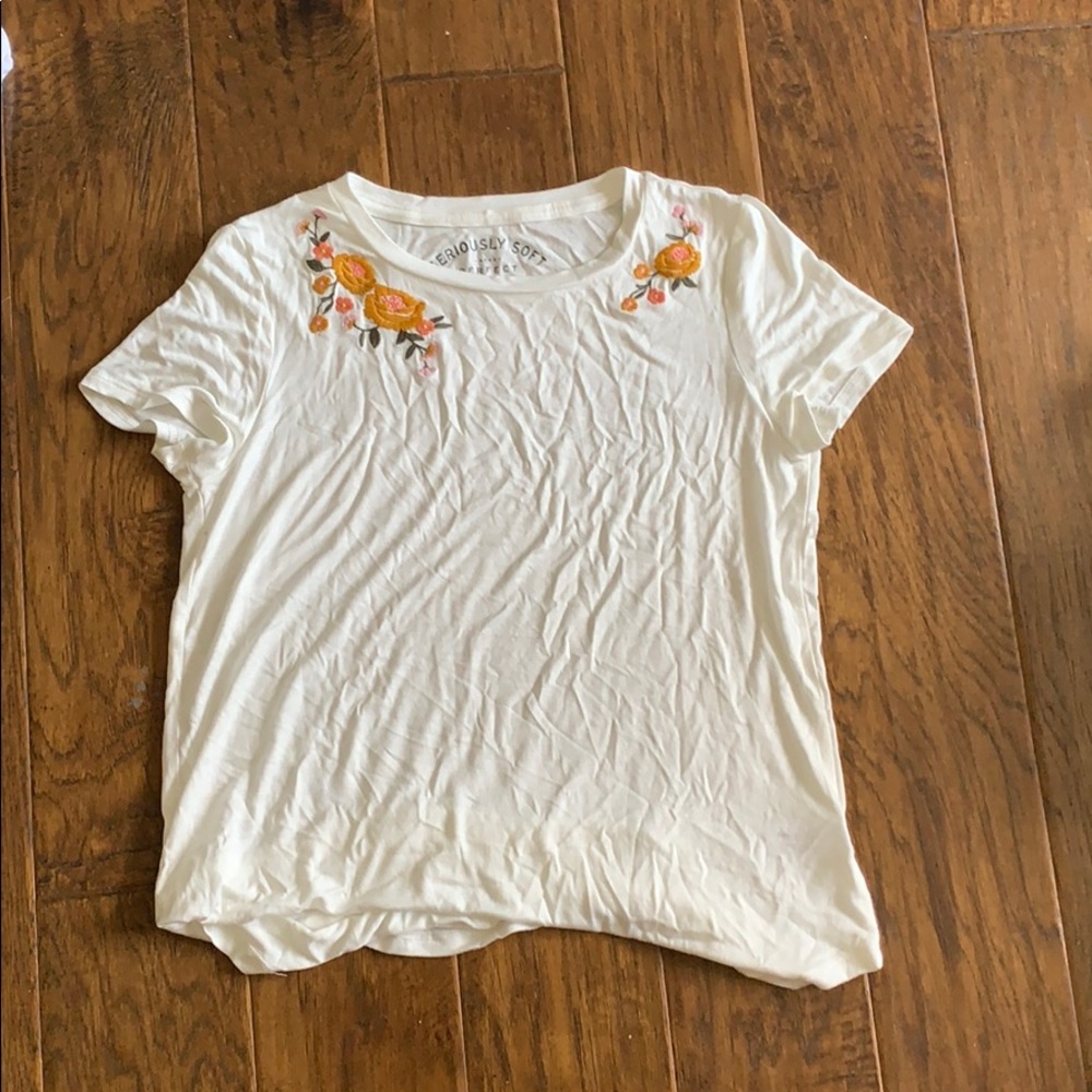 white seriously soft tshirt w floral appliqué
